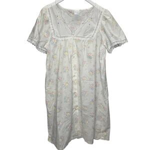 Vintage Carole Short Sleeve Robe Button Size L White Floral Midi Cottagecore